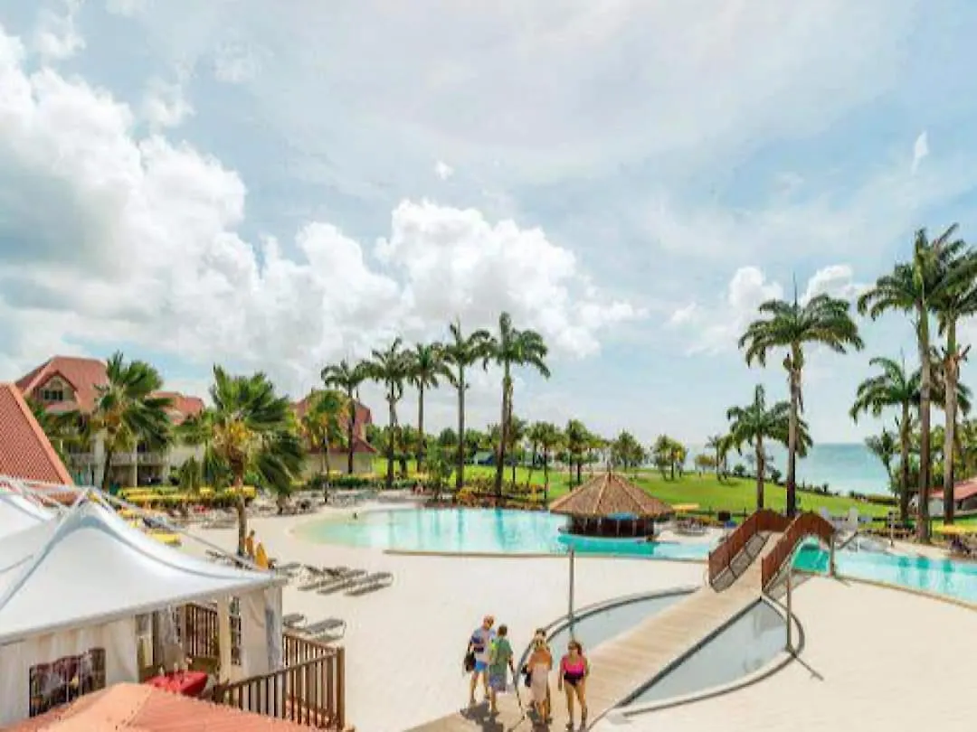 Studio Tropical Avec Vue Mer Dans Une Residence Hoteliere Sainte-Luce Martinique